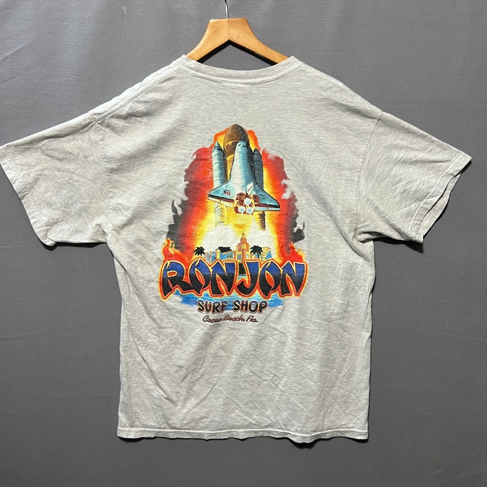 Ron Jon Surf Shop Space Shuttle Graphic Pocket T-Shirt Grey Mens L Cocoa Beach